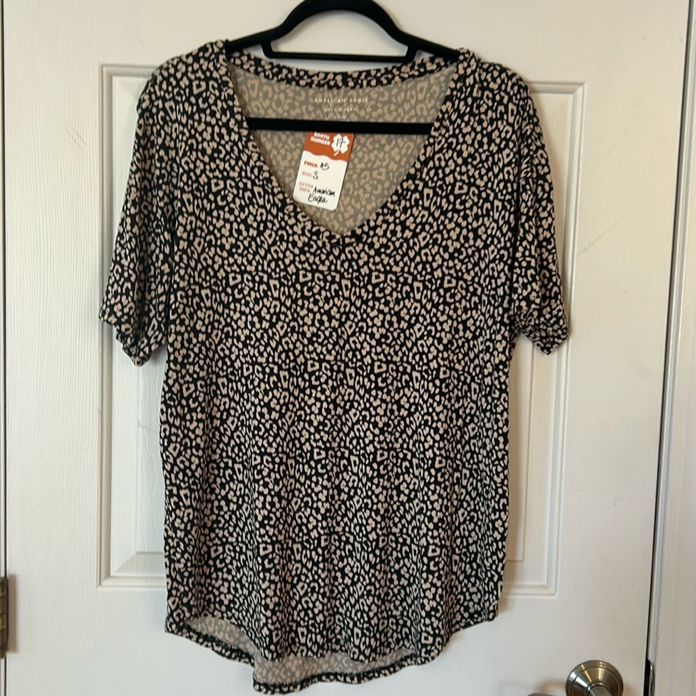American Eagle Soft and Sexy tee